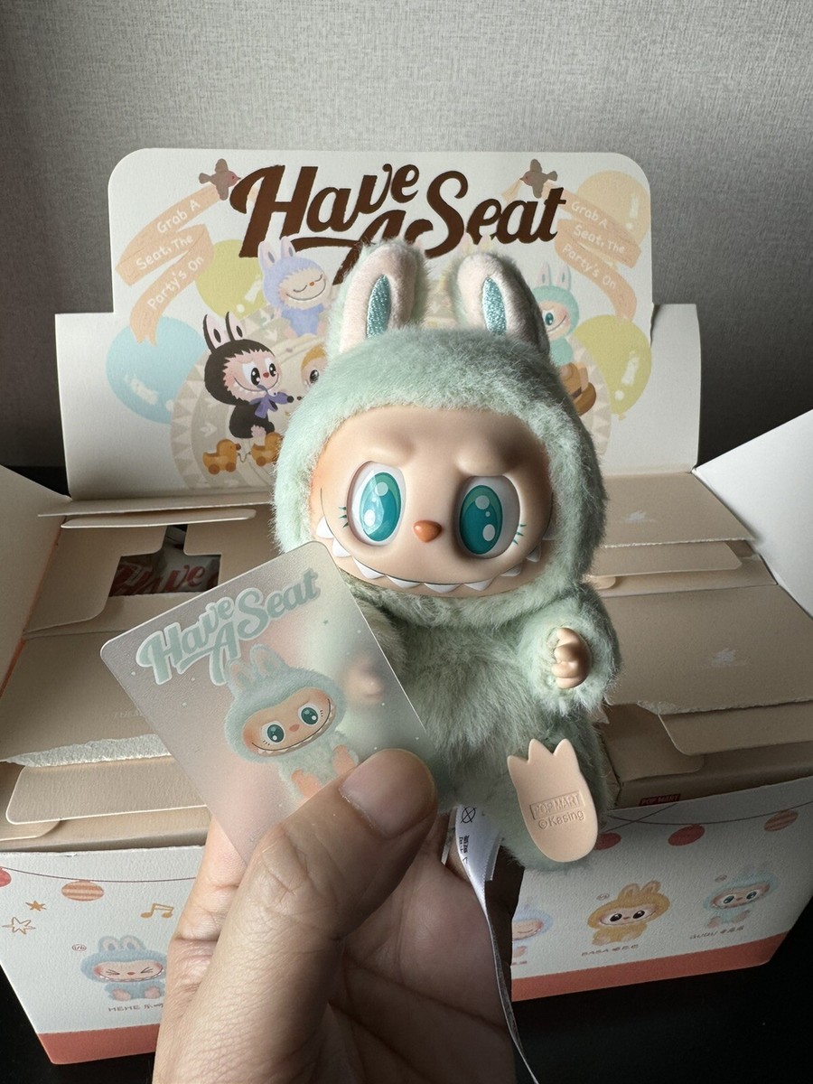 LABUBU THE MONSTERS Have A Seat ぬいぐるみ