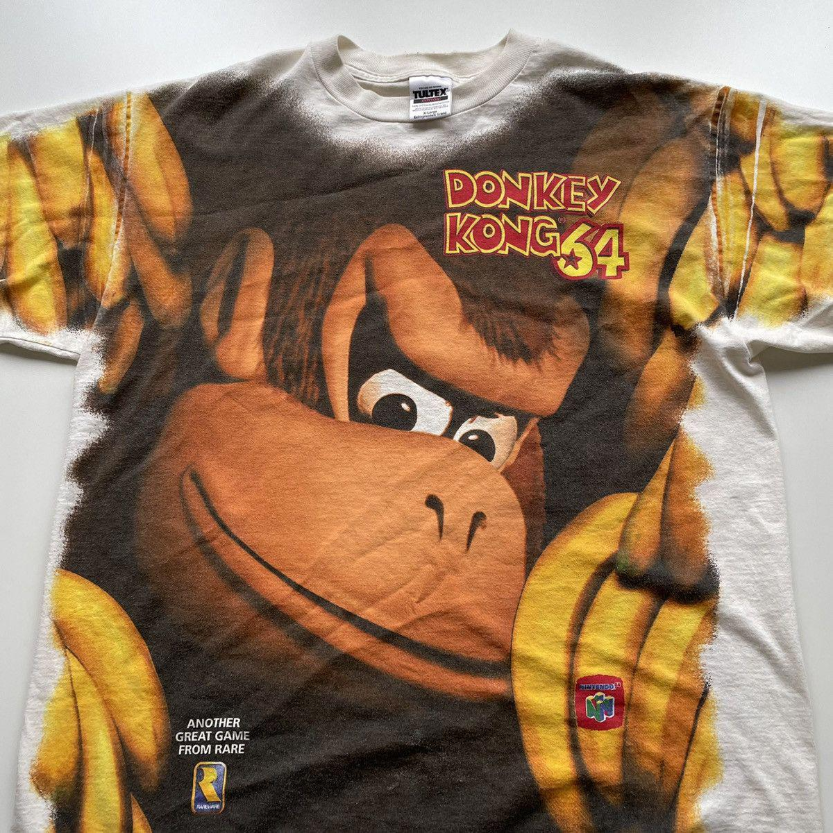 Vintage 90s Donkey Kong 64 AOP Nintendo Video Game Graphic Promo T