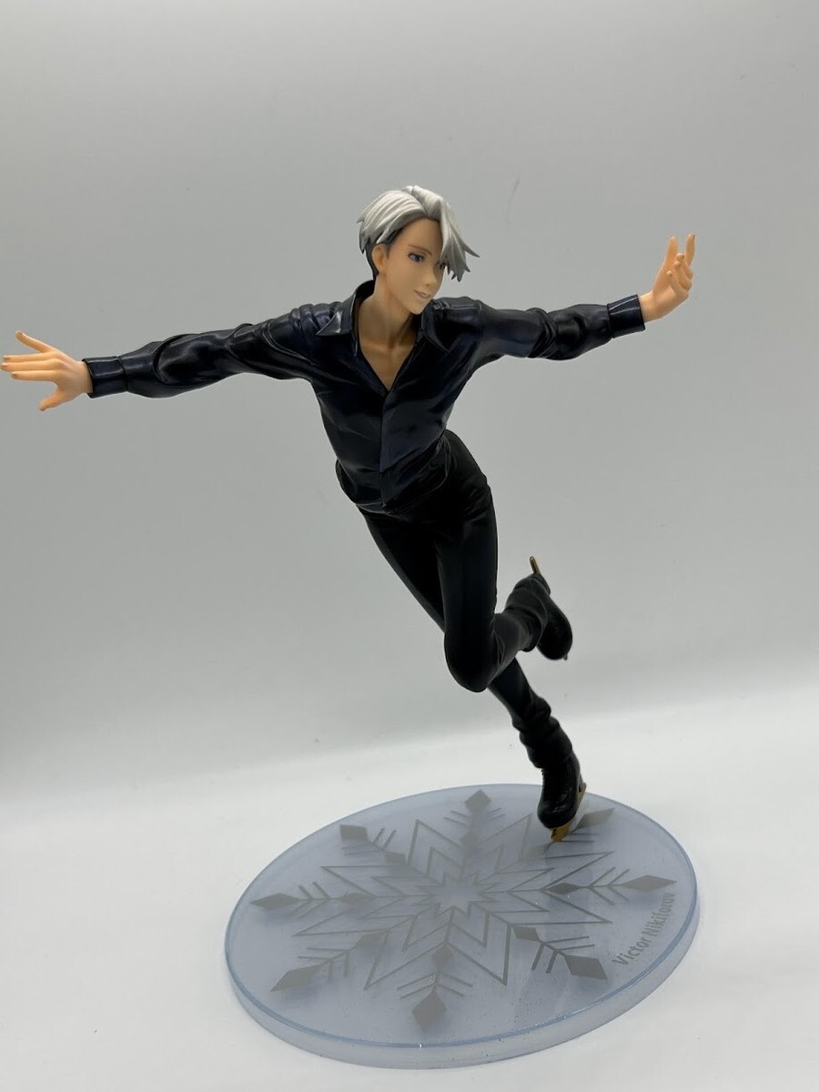 G.E.M. series Yuri!!! on ICE Victor Nikiforov 1/8 PVC Figure