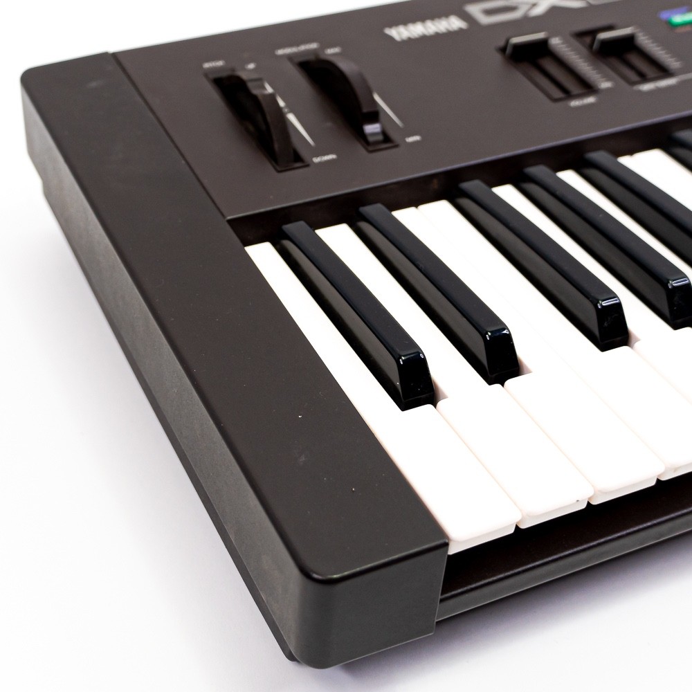 Yamaha DX-27 シンセサイザー 61鍵 ヤマハ | DX27 - シンセサイザー - 概要