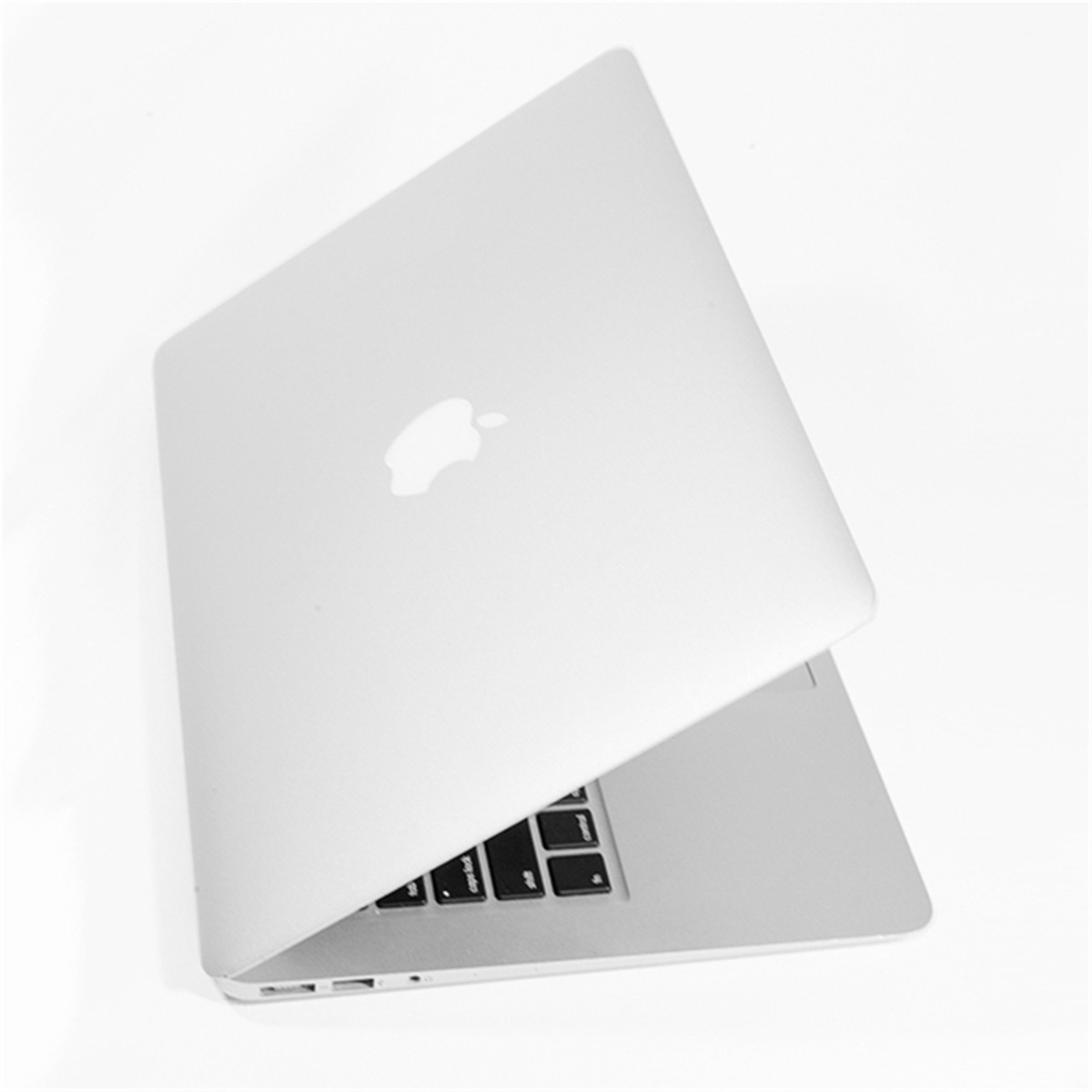 Apple MacBook Air 13.3インチ M4 16GB シルバー apple-macbook-air-13