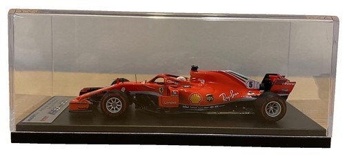 航空機・ヘリコプター AgustaWestland Grand Ferrari livery 1:43