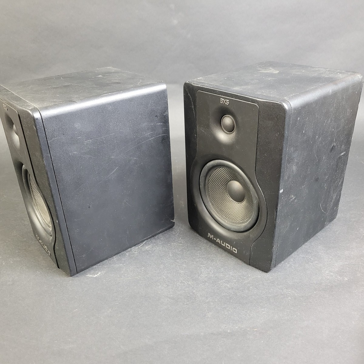 Pair of M-Audio BX5 D2 Powered Studio Monitor Speakers Black w