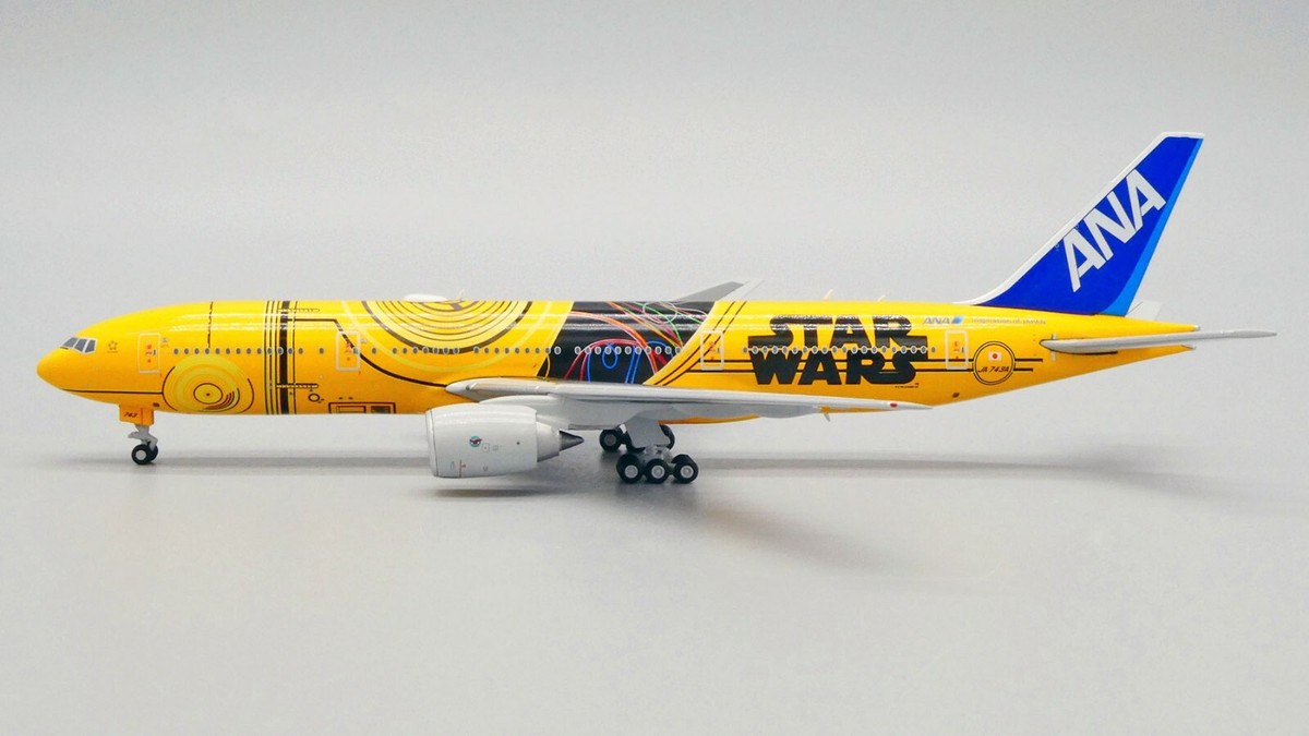 美品 ANA B777-200ER JA743A C3PO 1/400 ANA Boeing 777-200ER JA743A