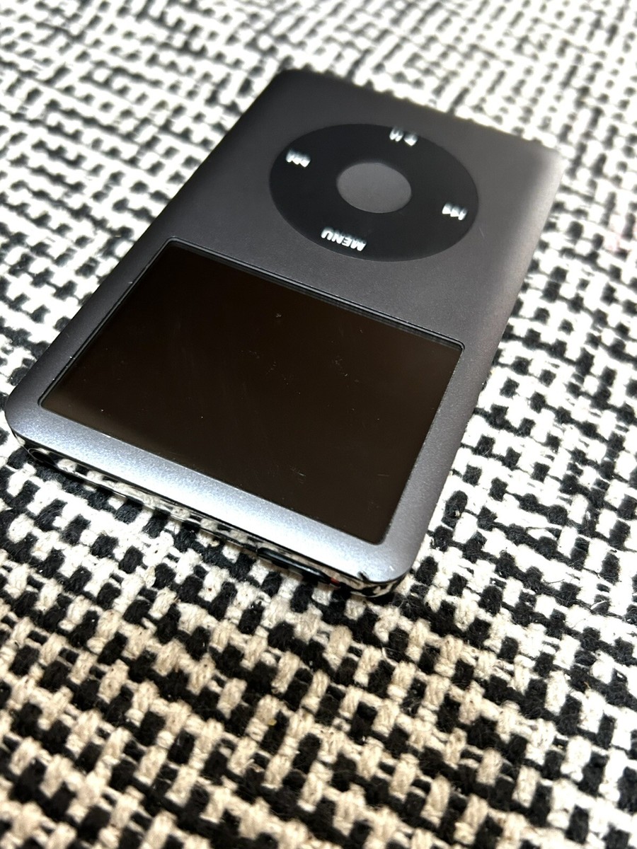 Apple iPod Classic 7th Gen 160GB Black Model MC297J Working Used