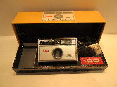 超〰️ヴィンテージカメラ/ インスタマチックキャメラ100