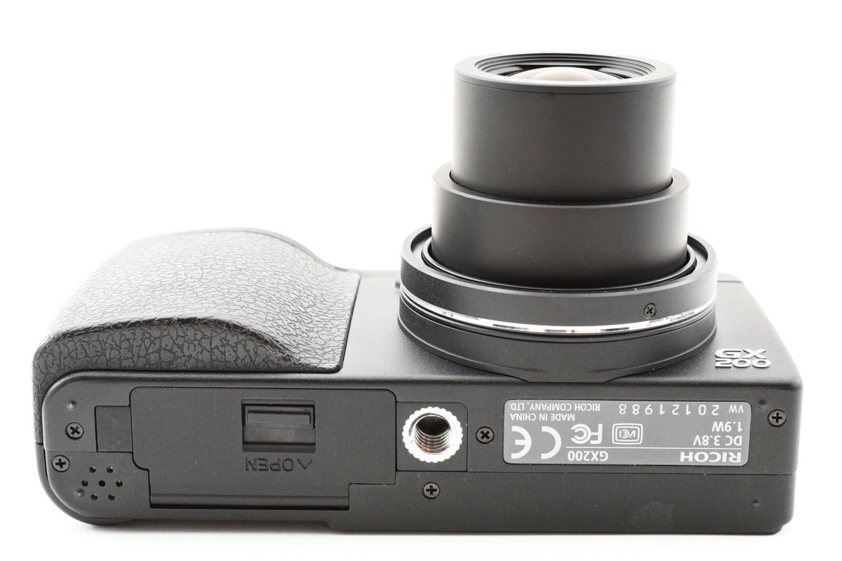 Ricoh GX200 12.1MP Compact Digital Camera Black | eBay