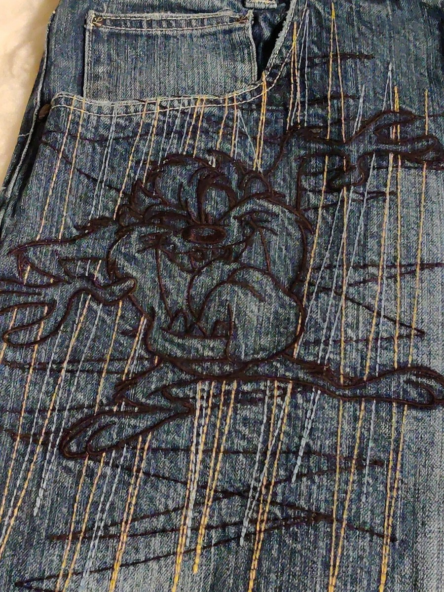 Lot 29 VTG Luxe Looney Tunes Taz Jeans 38/32 RN106663 | eBay