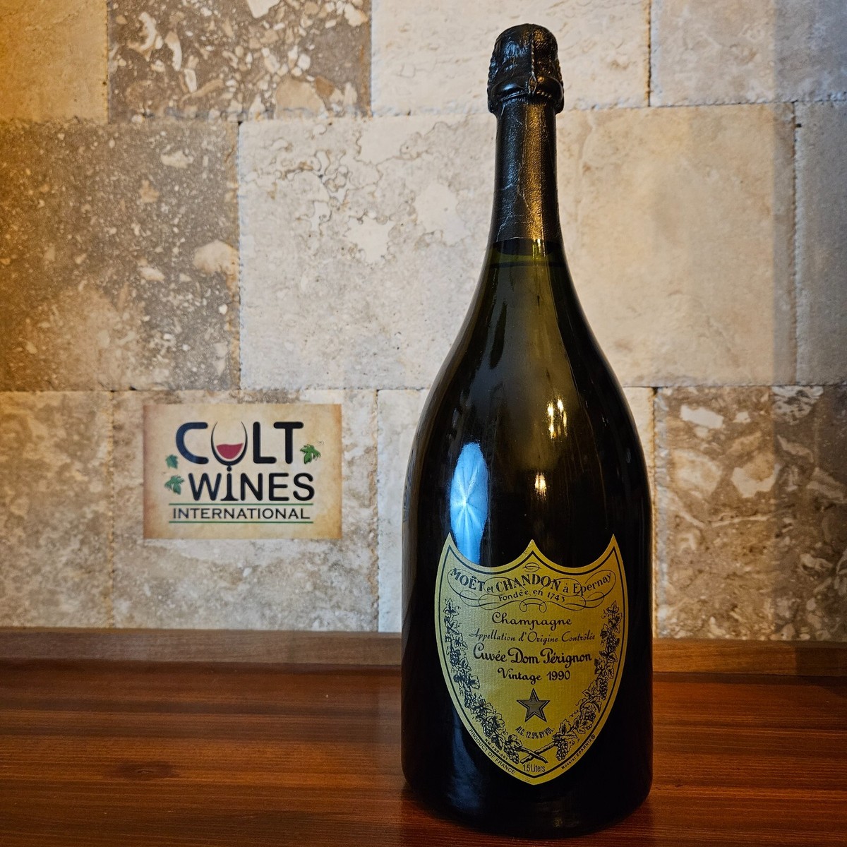 RP 98 pts! 1990 Dom Perignon Brut Champagne wine, France [1.5L
