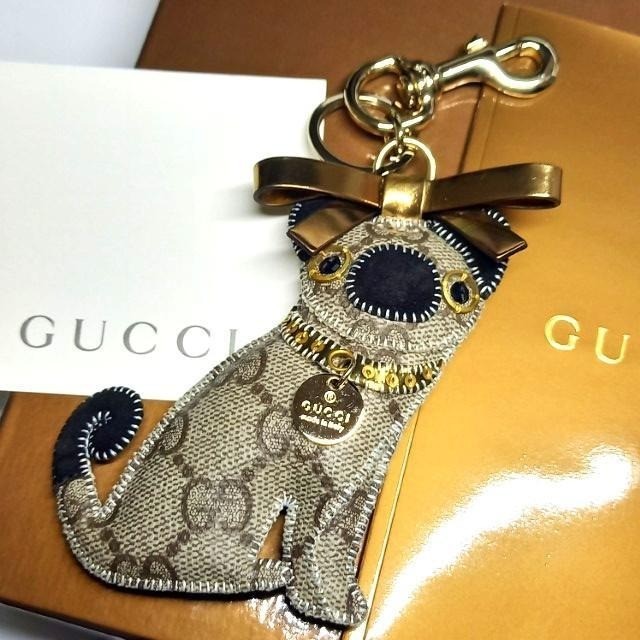 GUCCI Bag Charm Key Ring Guccioli Pug Dog Oliver GG Leather H4.1