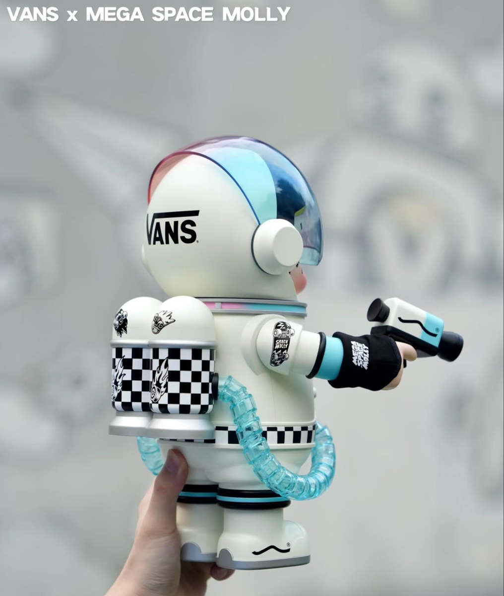 ポップマート メガコレクション メガスペースモリー 400% ヴァンズ