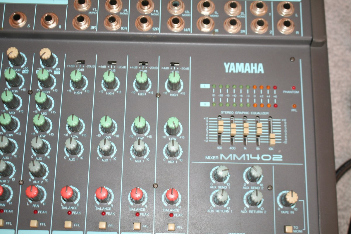 YAMAHA MM1402 アナログミキサー美品 YAMAHA MM1402 アナログミキサー