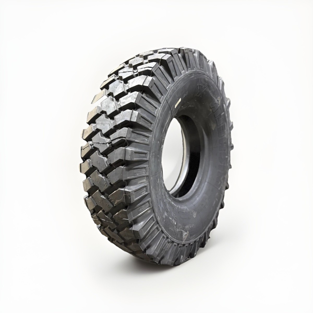 11.00R16 MICHELIN XZL 10PLY - NEW Military/Off-Road Radial (2019