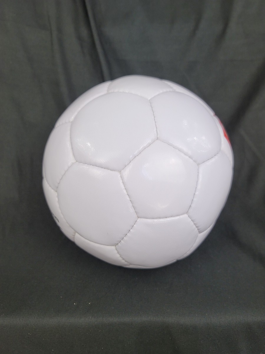 Supreme×umbro サッカーボール 5号球 ワールドカップ カタール 【公式