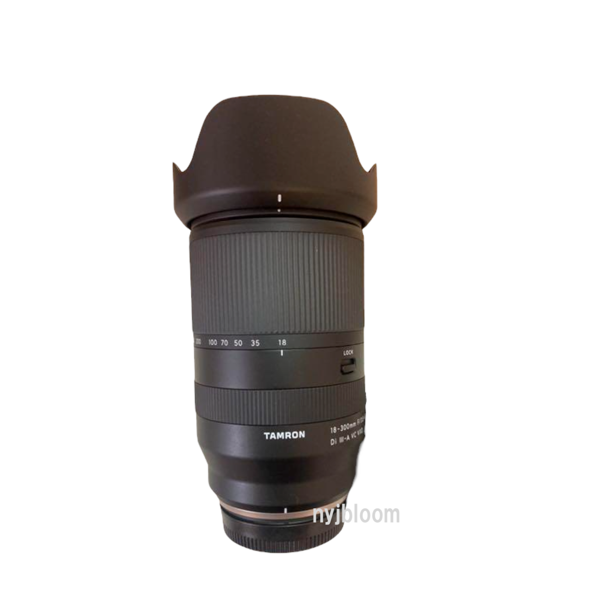 New TAMRON 18-300mm f3.5-6.3 DiIII-A VC VXD for FUJIFILM X (B061X