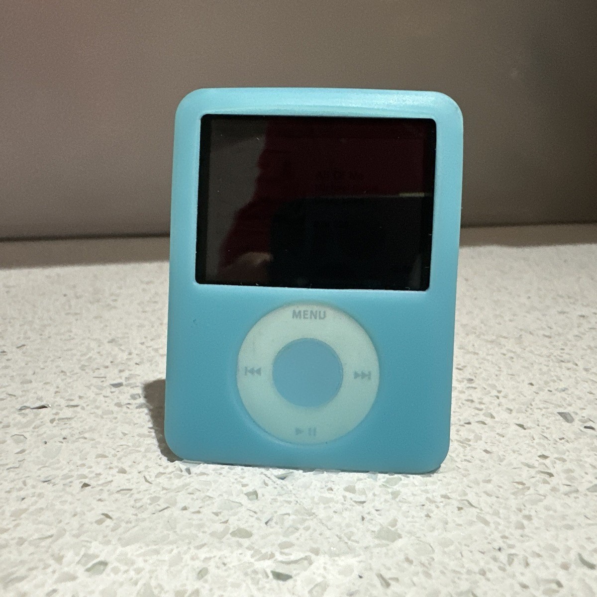 Apple iPod Nano 3rd Gen 8GB Blue Model A1236, 100% Original Parts