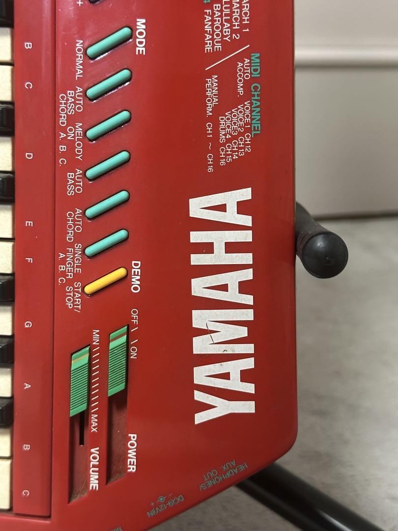 Yamaha SHS-10 Digital Shoulder Key MIDI Synthesizer Keytar