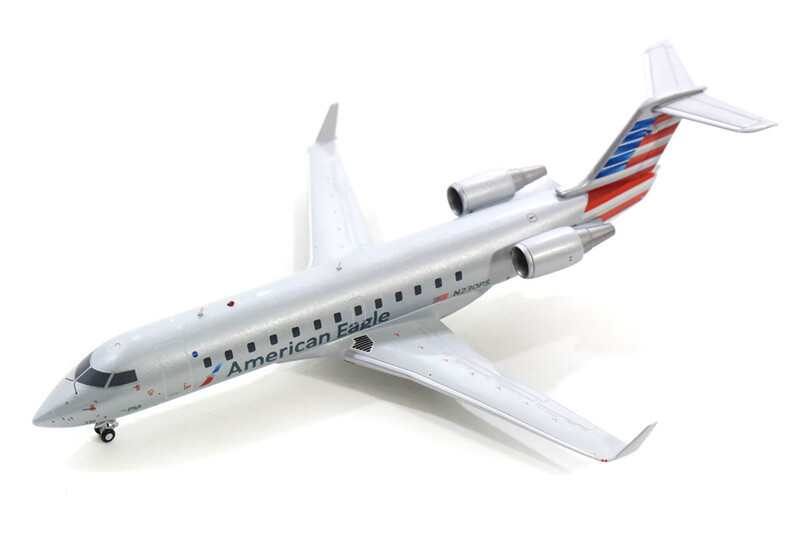 Gemini200｜アメリカン航空｜BOMBARDIER CRJ200 Gemini 1/200 American