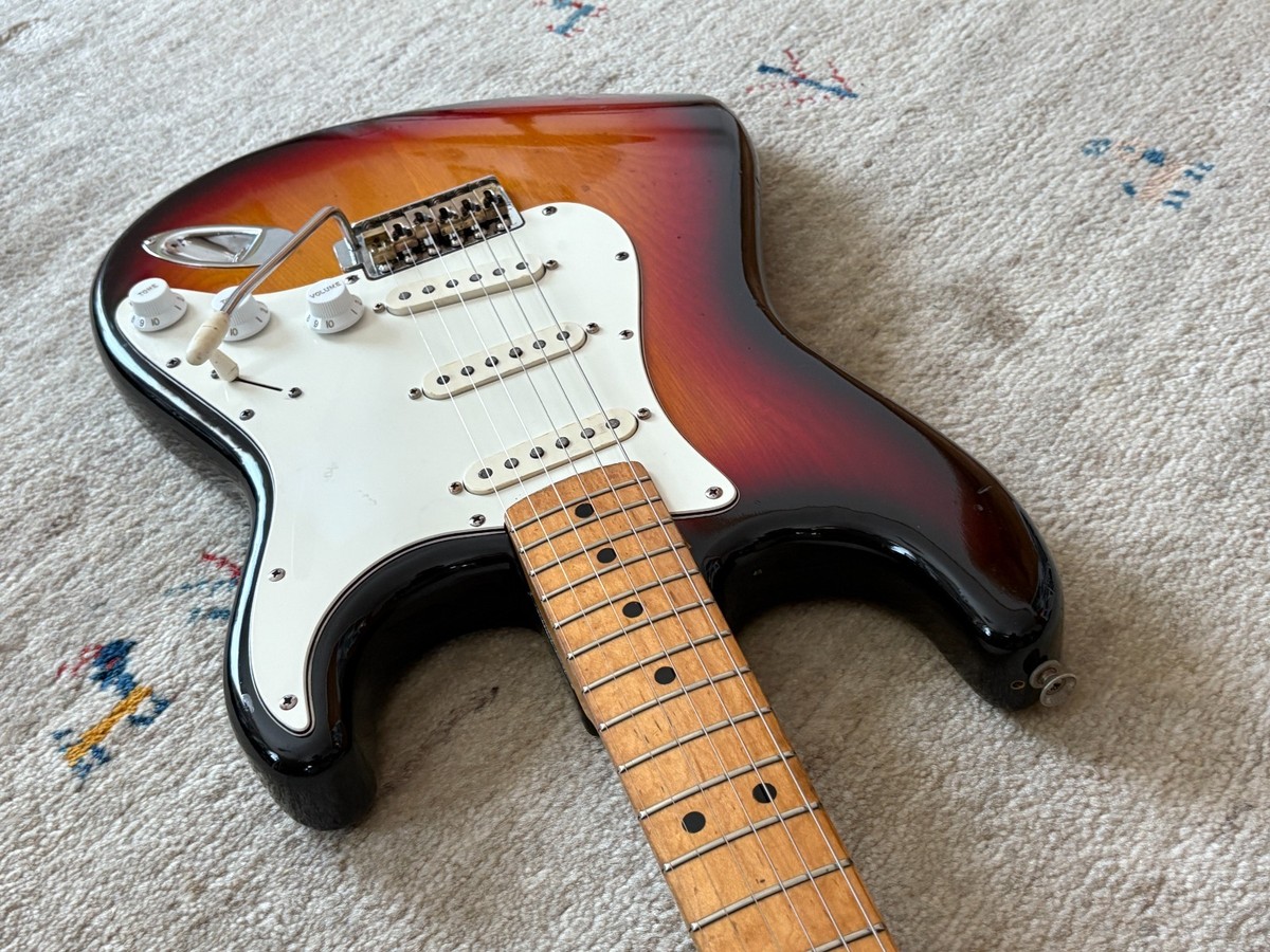 Tokai Silver Star SS60 '81 Vintage MIJ Electric Guitar Made in