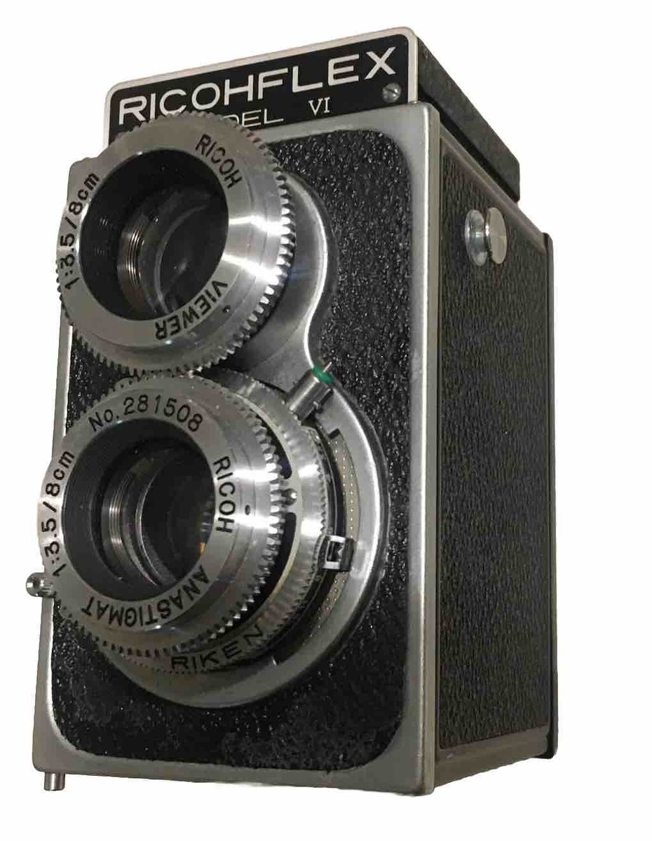 Vintage Ricoh Ricohflex Model VI 6x6 Film TLR Camera w/F3.5 8cm