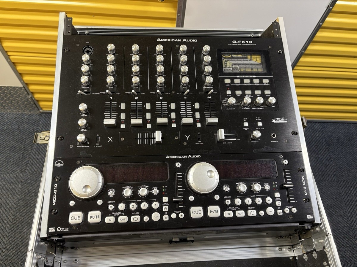 American Audio MCD-810 Dual CD, MP3 Player/ Q-FX19 PRO PREAMP