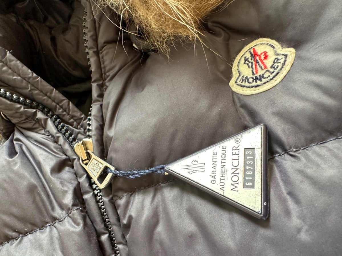 Moncler jacket kids Girl's, Boy's, puffer, with fur hood , size 18