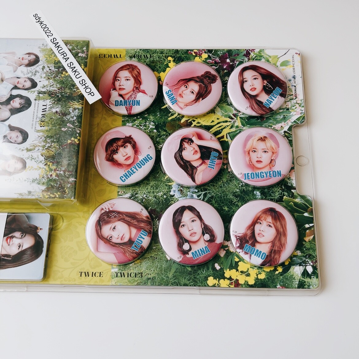 TWICE 缶バッジ まとめ売り ミナ TWICE ミナ 缶バッジ 缶バッチ まとめ