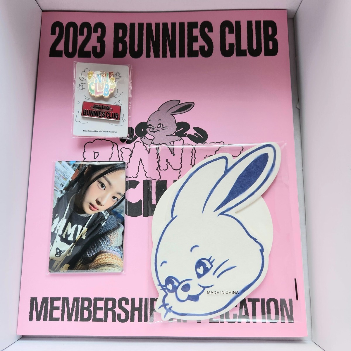 NewJeans Official Bunnies Club Fan Club Membership Kit Photocard