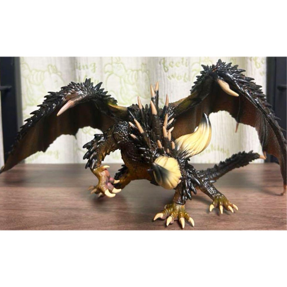 Ichiban Kuji MONSTER HUNTER WORLD A Nergigante Big Soft Vinyl
