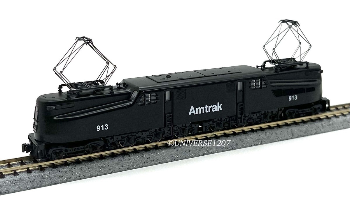 N Scale Kato 137-2021 GE GG-1 Electric Locomotive Amtrak #913