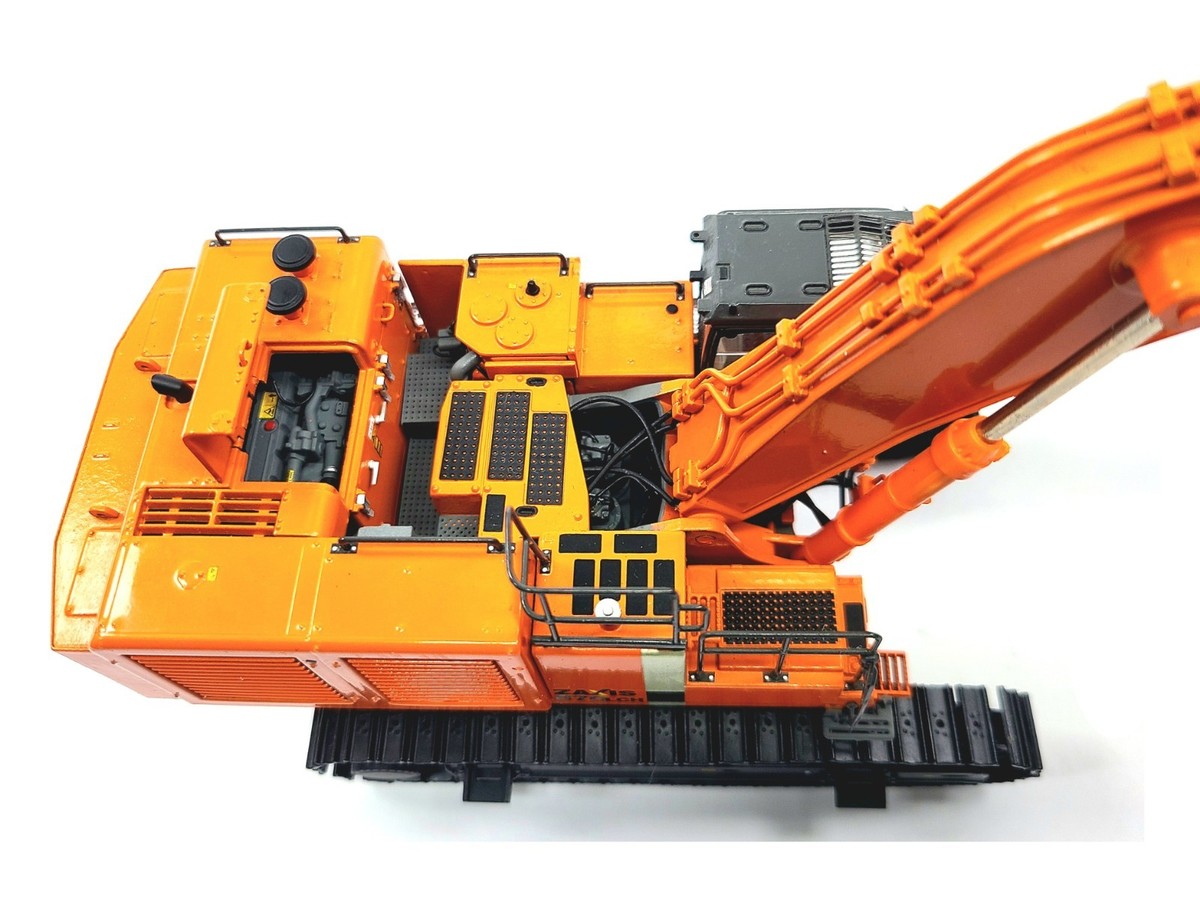 Hitachi ZX870LCH-3 Zaxis Excavator with Shear - WSI 1:50 Scale