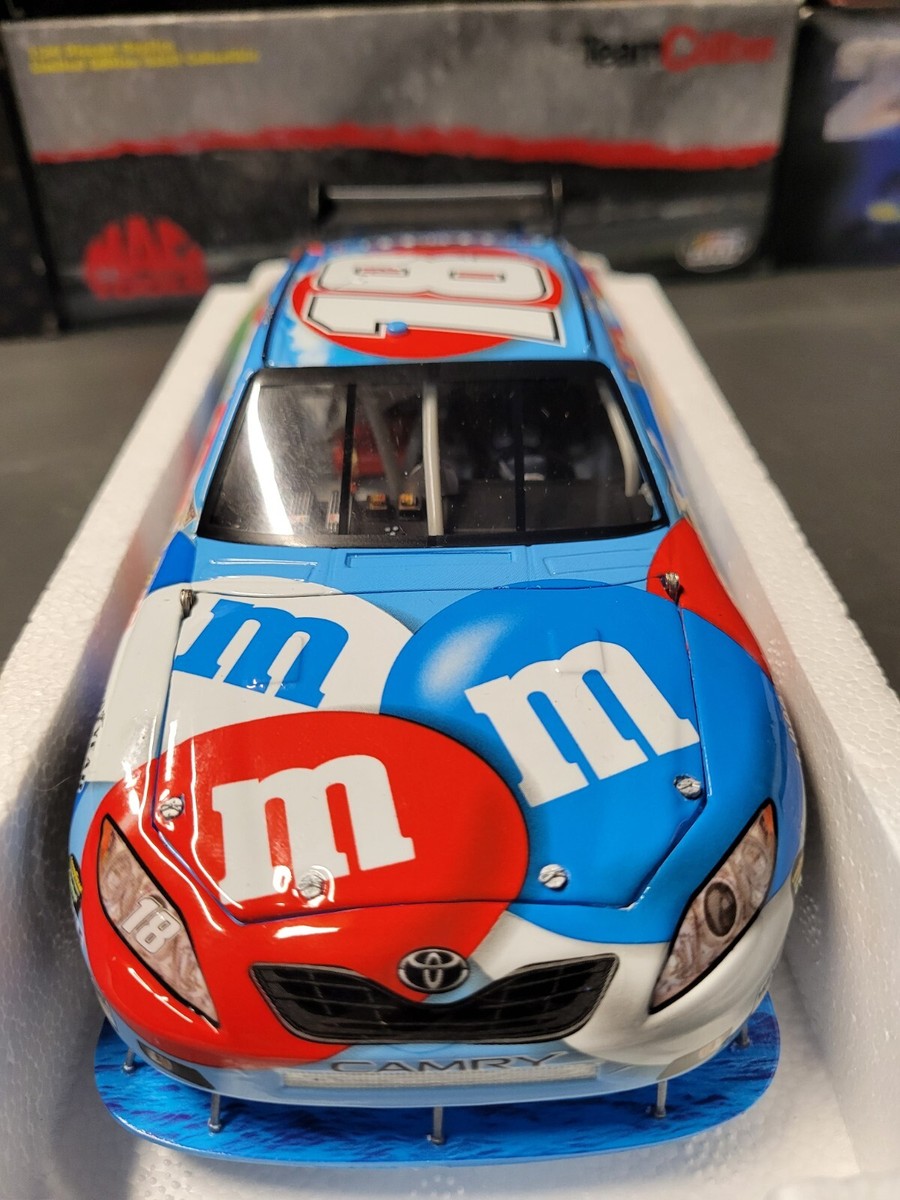 2008 Kyle Busch #18 M&M's RWB Summer Fun Action 1:24 NASCAR Action