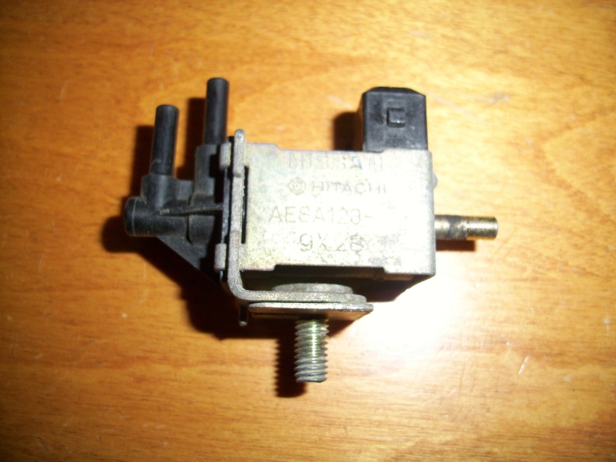 1990-95 NISSAN 300ZX GENUINE VACUUM SWITCH VALVE VSV # AESA123-24