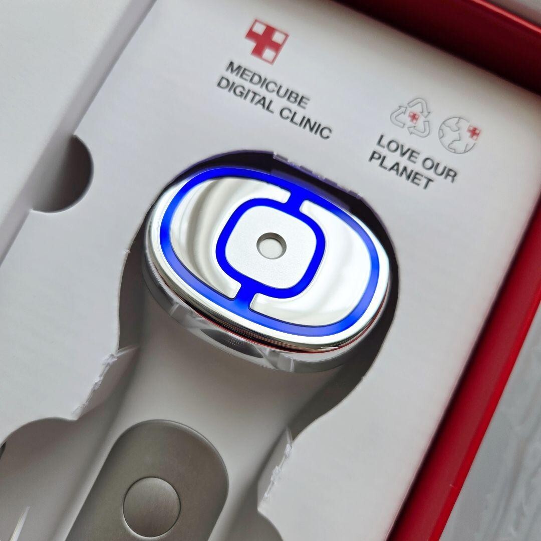 Medicube AGE-R USSERA DEEP SHOT Home Skin Care Device used JP | eBay