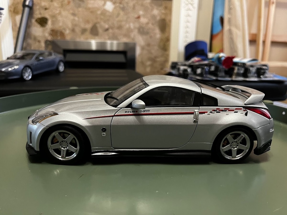 1/18 AUTOart ニスモ フェアレディZ Z33 350Z S-tune 1/18 AUTOart