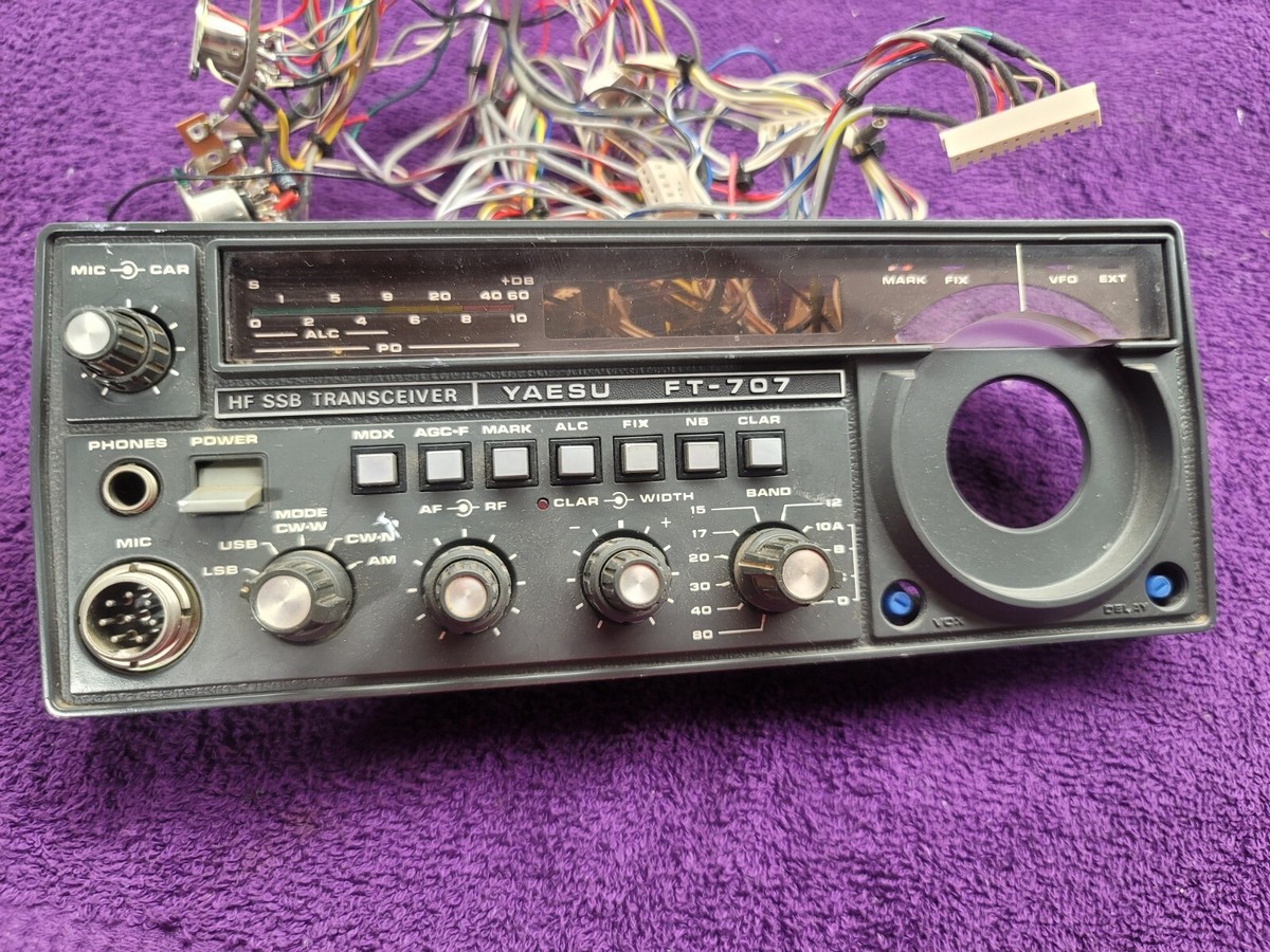 YAESU FRONT PANEL W/ CONTROLS KNOBS ETC FOR YAESU FT 707 HF