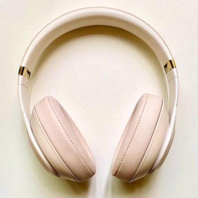 NEW SEALED Beats Studio3 Wireless Headphone Skyline Collection