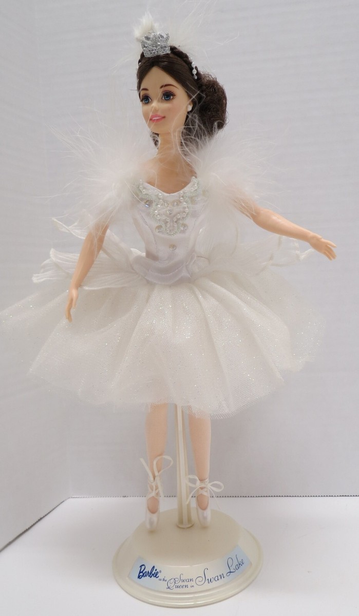 バービー スワン クイーン Barbie swan lark Barbie as the SWAN QUEEN