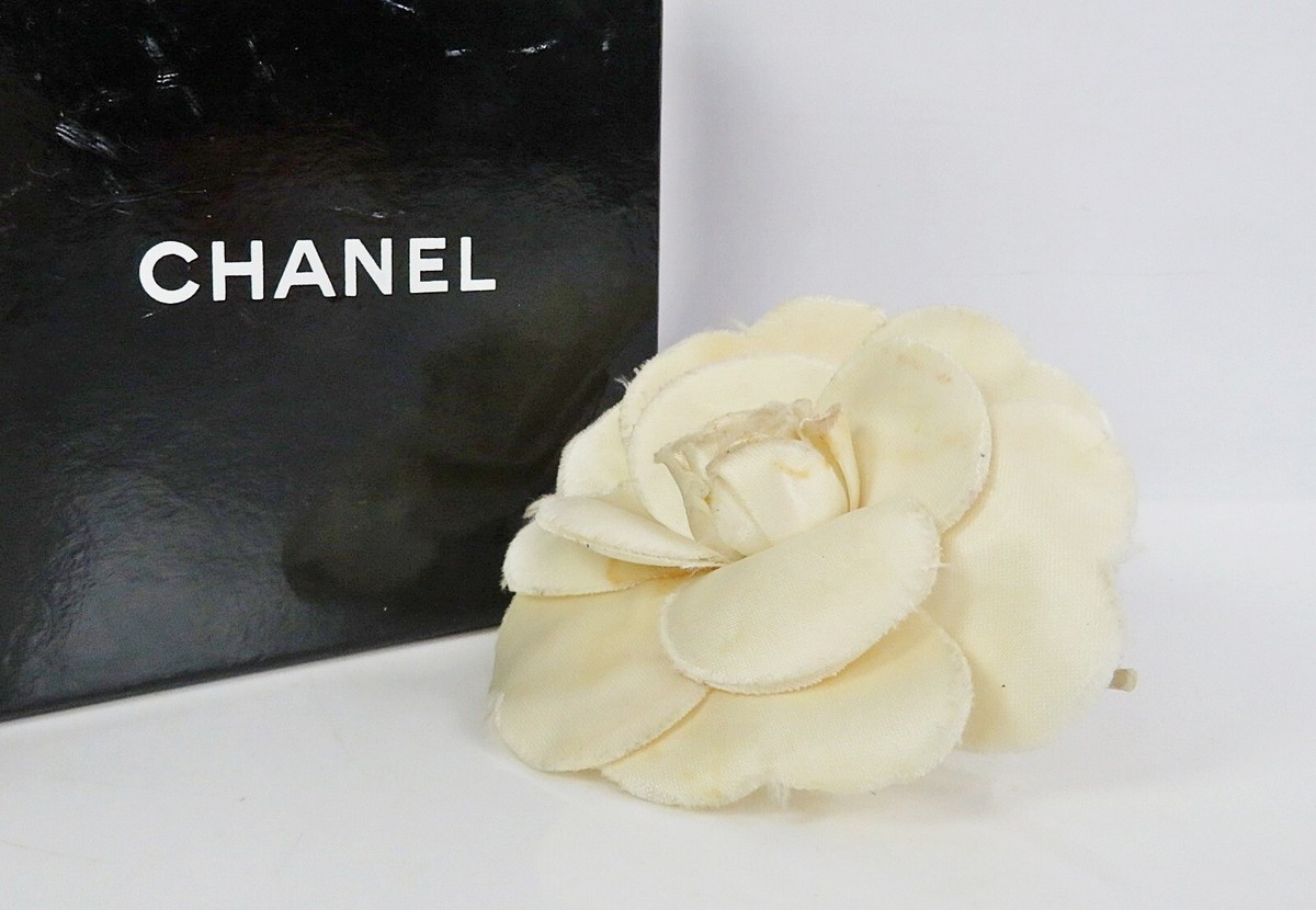 Authentic CHANEL White Fabric Camellia Brooch Pin #58757 | eBay