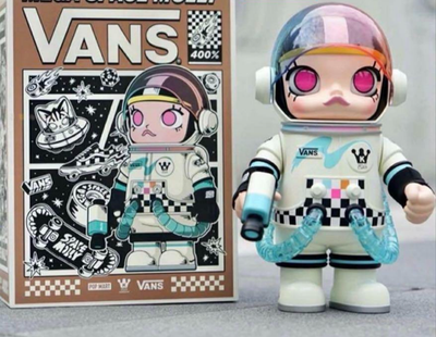 Pop Mart Mega Space Molly 400% Vans Figure | eBay