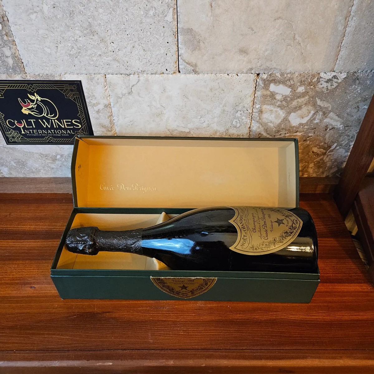 WS-95pts! 1983 Dom Perignon Brut Champagne wine in Gift Box | eBay