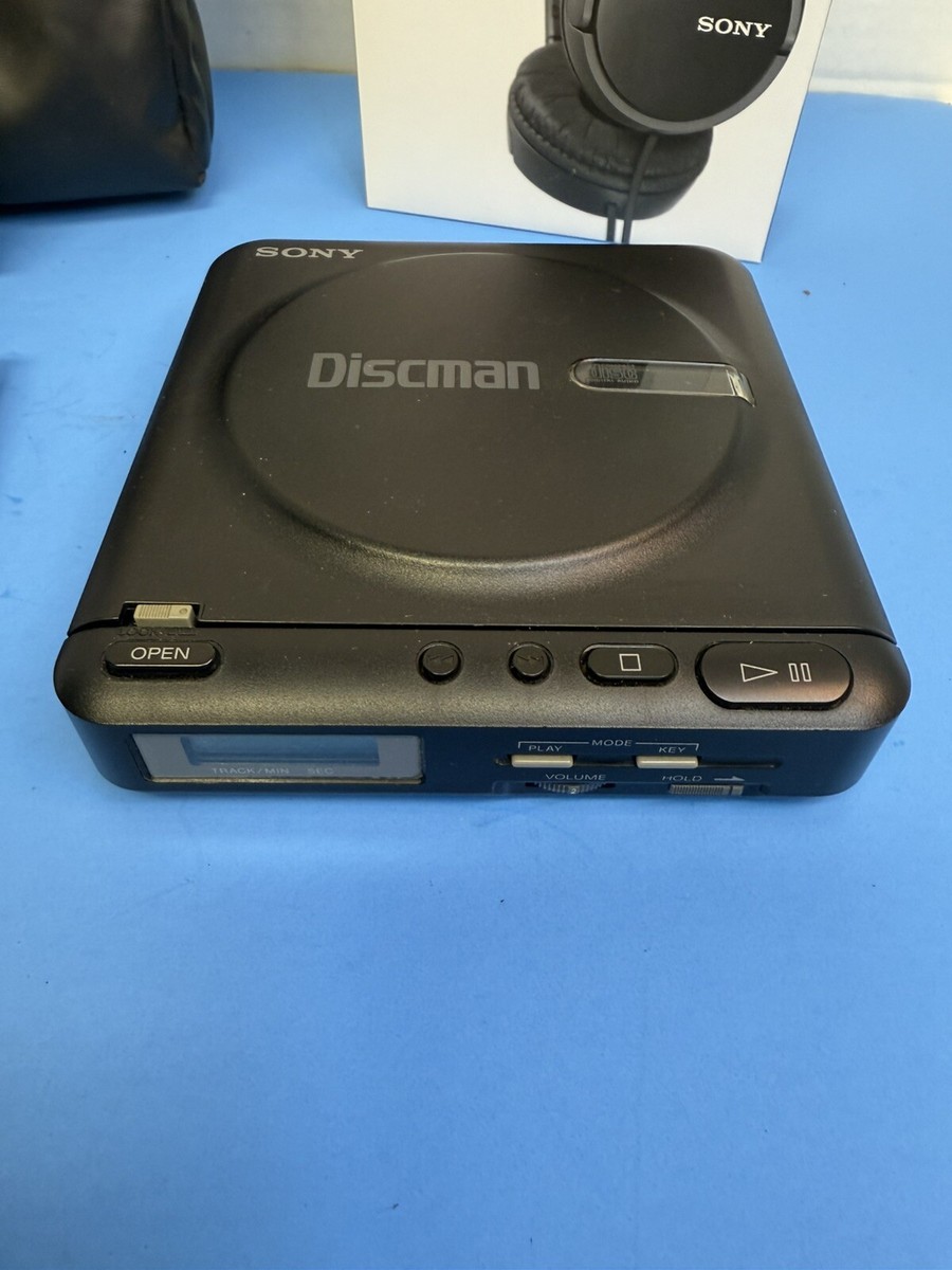 Vintage Sony Discman D-20 CD Player With New Headphones Works