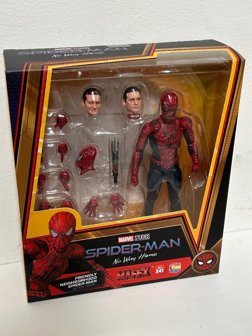 GENUINE MAFEX No.241 No Way Home Friendly Neighborhood Spider-Man