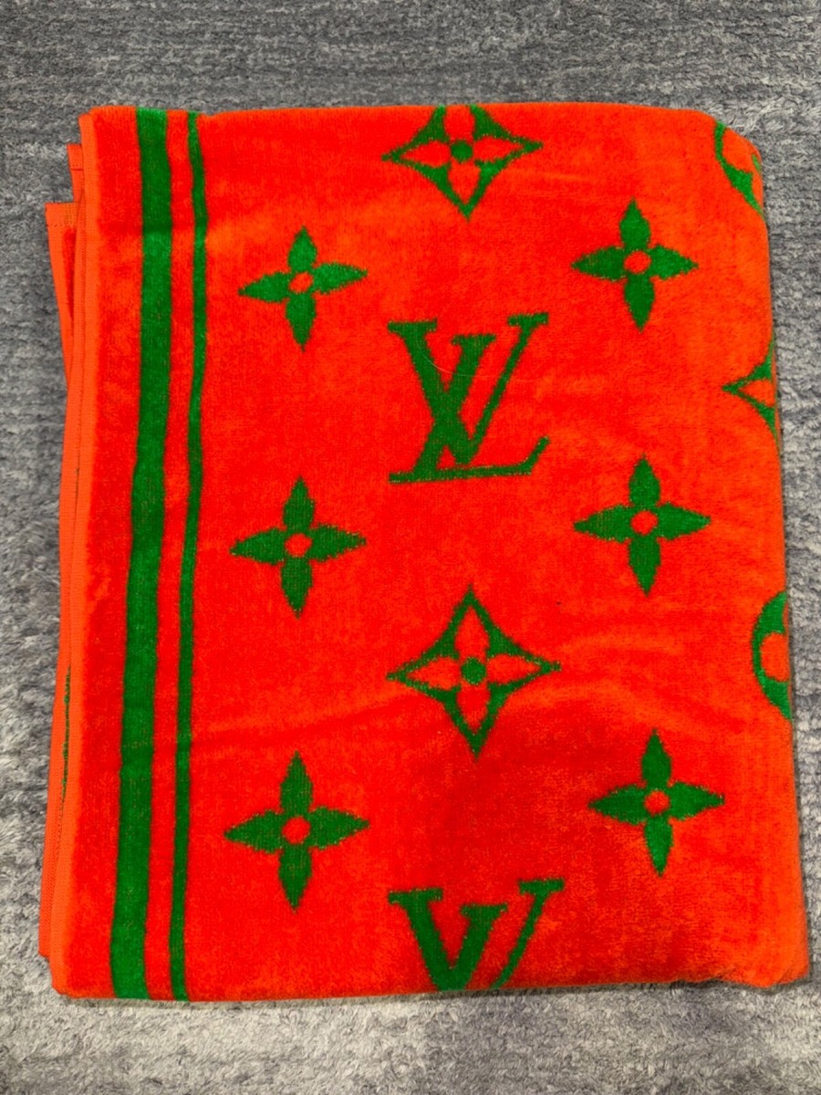 Louis Vuitton Serviette Bain Orange Green Monogram Classic Logo