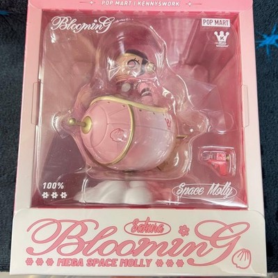 POP MART MEGA SPACE MOLLY 100% Blooming-Sakura JAPAN Limited