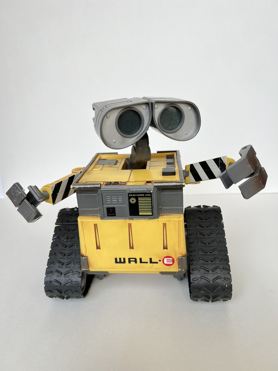Disney Pixar 10” WALL-E 2008 Thinkway Talking and Moving Action