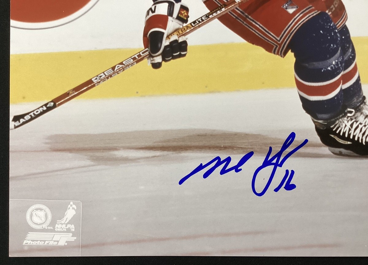 ピンバッジ NHL elf c antar アイスホッケー ジャスティンビーバー