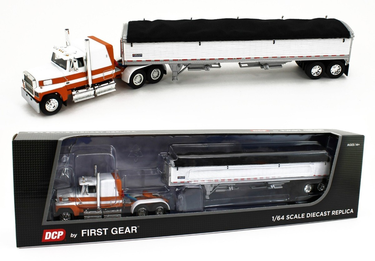 DCP 1:64 *WHITE & ORANGE* FORD LTL 9000 Flattop & Wilson Grain
