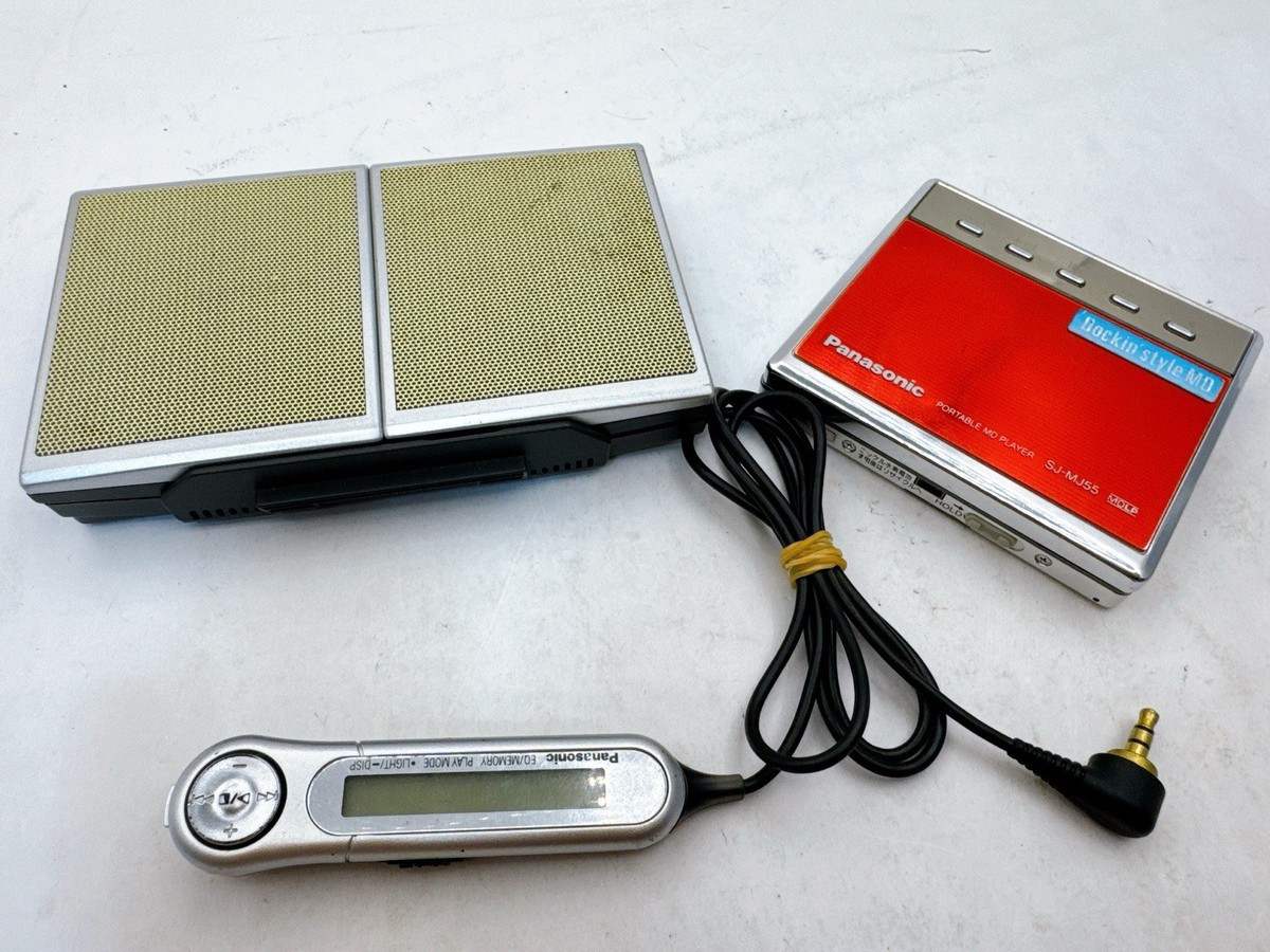 Panasonic SJ-MJ50 Red MiniDisc MDLP Portable MD Player w/ Speaker