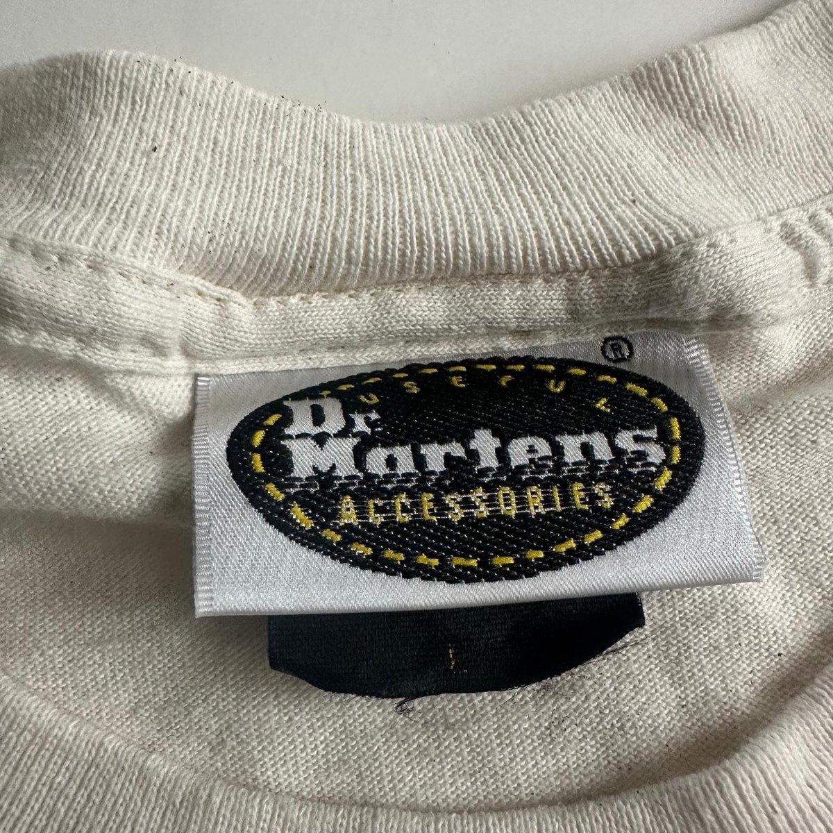 Dr. Martens T-Shirt Men's Large 90s Doc Martens Single Stitch Rare